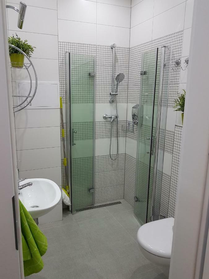 Kawalerka W Kamienicy Na Starowce Apartman Gdańsk Kültér fotó